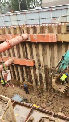 钢板桩围堰施工怎么引孔？